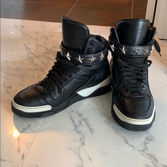Givenchy Other - Givenchy high top sneakers!